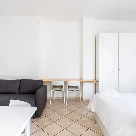 Lame- Monolocale Fino A 4 Persone Bolonha